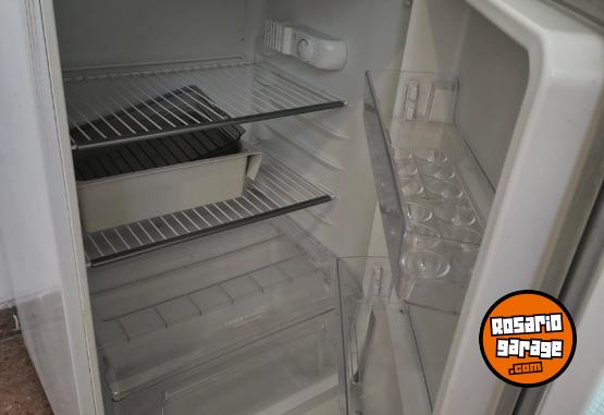 Hogar - HELADERA GAFA HGF357AF NO FROST - USADA - En Venta