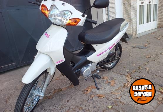 Motos - Motomel Blitz 110 2025 Nafta 3300Km - En Venta