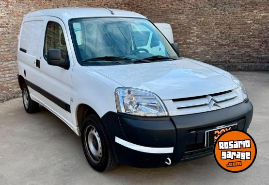 Utilitarios - Citroen Berlingo Hdi Business 2021 Diesel 90000Km - En Venta