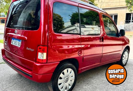 Utilitarios - Citroen Berlingo xtr 2020 Diesel 102000Km - En Venta