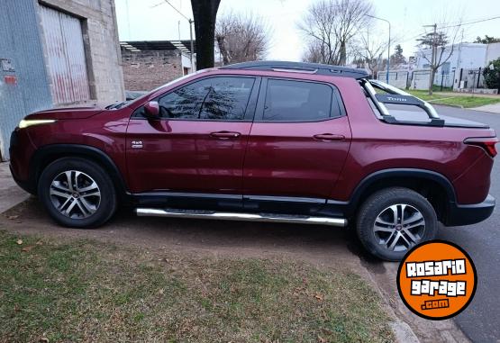 Camionetas - Fiat Toro 2017 Diesel 90000Km - En Venta