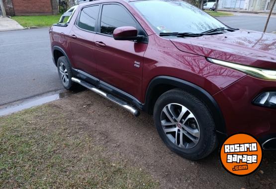 Camionetas - Fiat Toro 2017 Diesel 90000Km - En Venta
