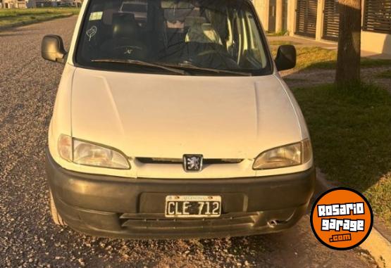 Utilitarios - Peugeot Partner 1999 Diesel 199999Km - En Venta