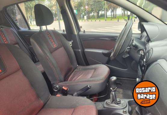 Autos - Renault Sandero Stepway 2012 Nafta 224000Km - En Venta
