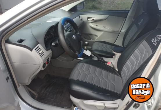 Autos - Toyota Corolla GLI 2011 GNC 198000Km - En Venta