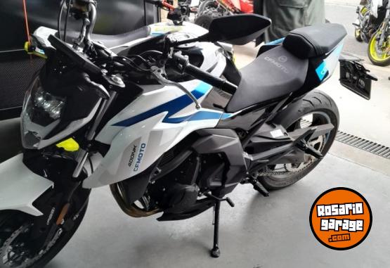 Motos - CF Nk 400 2024 Nafta 3900Km - En Venta