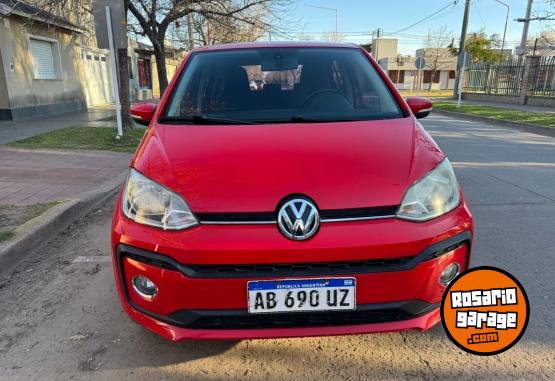 Autos - Volkswagen UP High 2017 Nafta 110000Km - En Venta