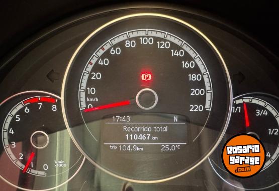 Autos - Volkswagen UP High 2017 Nafta 110000Km - En Venta
