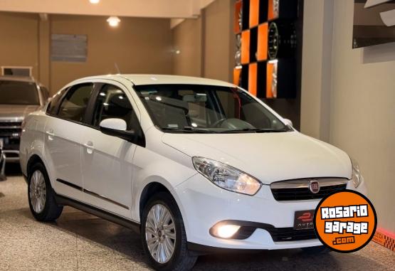 Autos - Fiat GRAND SIENA ESSENCE 2016 Nafta 108000Km - En Venta