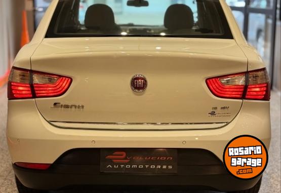 Autos - Fiat GRAND SIENA ESSENCE 2016 Nafta 108000Km - En Venta