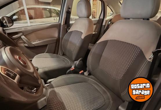Autos - Fiat GRAND SIENA ESSENCE 2016 Nafta 108000Km - En Venta