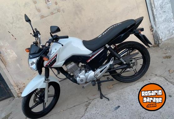 Motos - Honda New titan 2020 Nafta 33000Km - En Venta