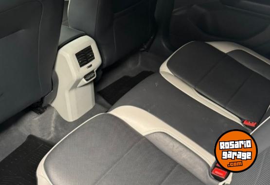 Autos - Volkswagen T cross high 2019 Nafta 68000Km - En Venta