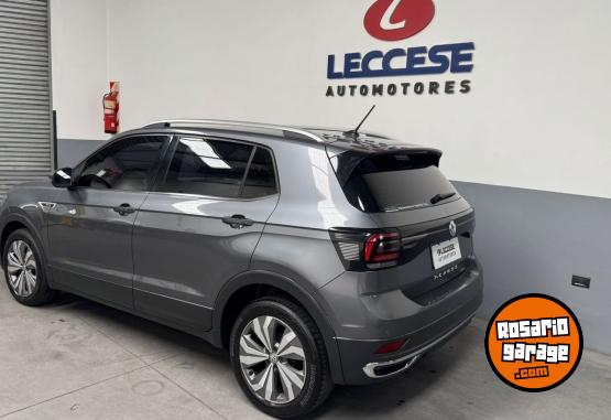 Autos - Volkswagen T cross high 2019 Nafta 68000Km - En Venta