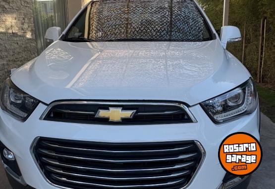 Autos - Chevrolet Captiva 2017 Nafta 37400Km - En Venta