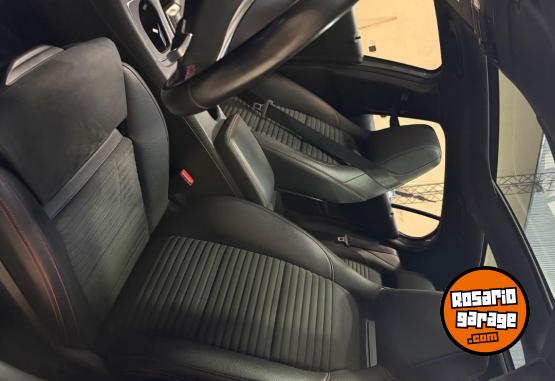 Autos - Mercedes Benz GLA 250 2018 Nafta 81500Km - En Venta