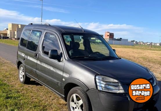 Utilitarios - Peugeot Partner patagónica 2012 GNC 262000Km - En Venta