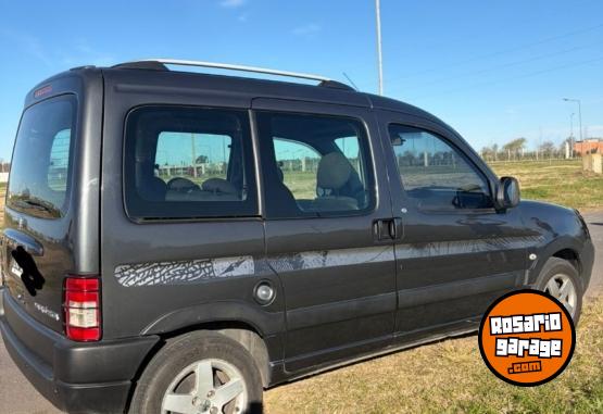 Utilitarios - Peugeot Partner patagónica 2012 GNC 262000Km - En Venta