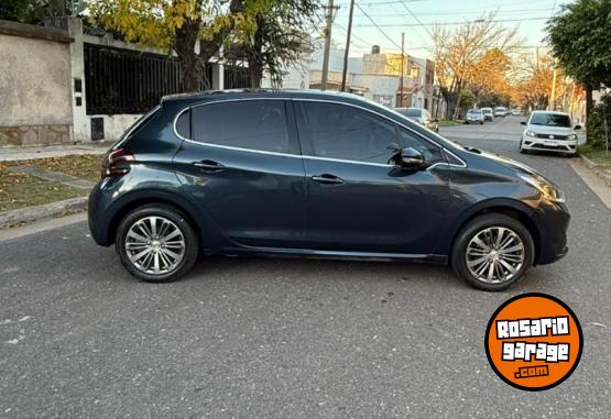 Autos - Peugeot 208 FELINE 1.6 VTI 2017 Nafta - En Venta