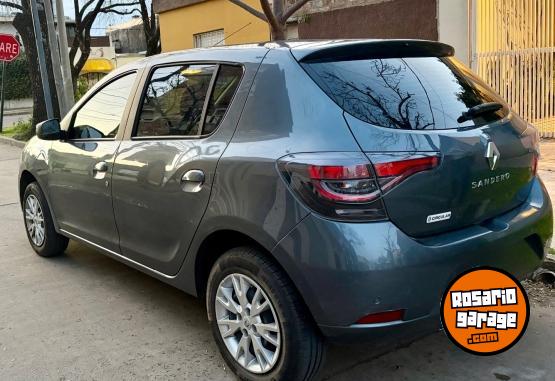 Autos - Renault Sandero Zen 2023 Nafta 41600Km - En Venta