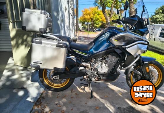 Motos - CF 800mt 2024 Nafta 24000Km - En Venta