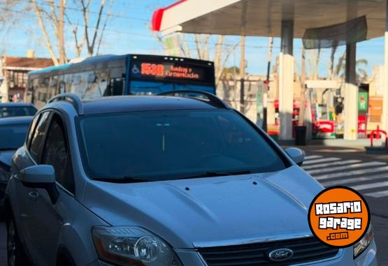 Autos - Ford KUGA TITANIUM 2012 Nafta 274000Km - En Venta