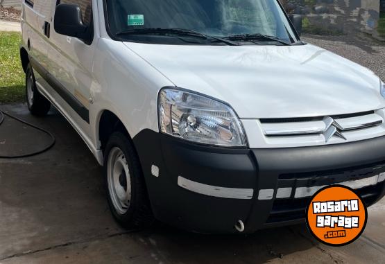Utilitarios - Citroen Berlingo 2018 Diesel 118000Km - En Venta