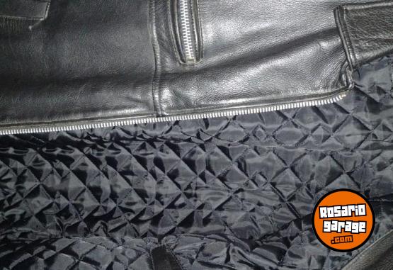 Indumentaria - Campera Black Raven - En Venta