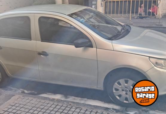 Autos - Volkswagen Voyage 2009 GNC 200000Km - En Venta