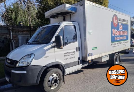 Camiones y Grúas - Vendo Chasis Impecable - En Venta