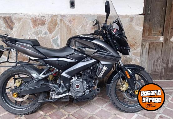 Motos - Bajaj NS 200 Rouser 2021 Nafta 31000Km - En Venta