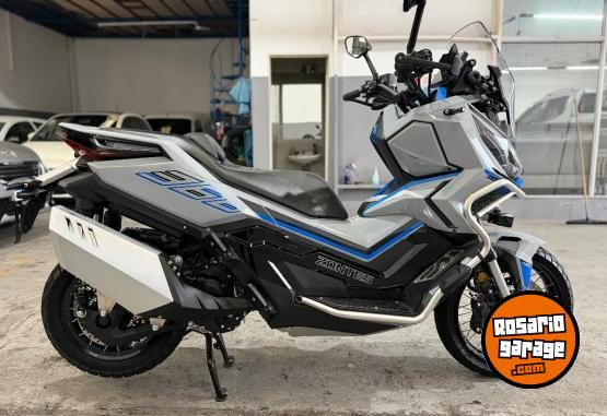 Motos - Zontes 368G 2025 Nafta 4000Km - En Venta