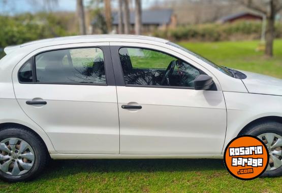 Autos - Volkswagen gol trend 2016 GNC 180000Km - En Venta