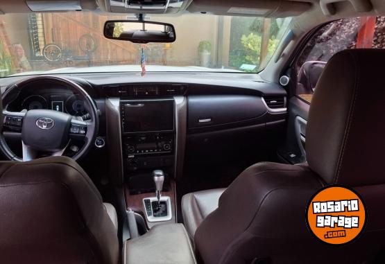 Camionetas - Toyota SW4 2019 Diesel 111000Km - En Venta