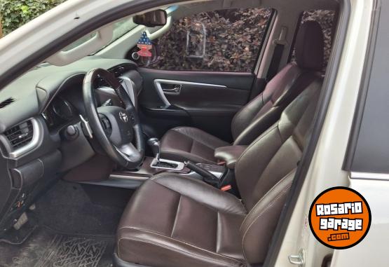 Camionetas - Toyota SW4 2019 Diesel 111000Km - En Venta