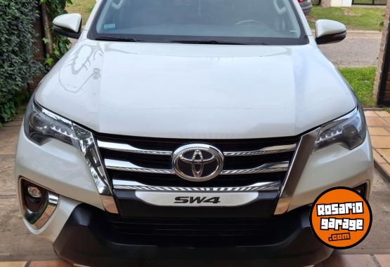 Camionetas - Toyota SW4 2019 Diesel 111000Km - En Venta