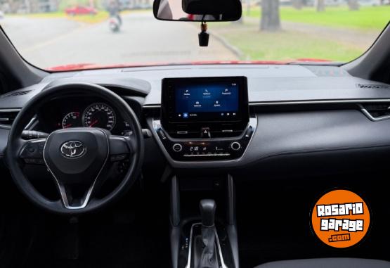 Autos - Toyota Corolla cross 2023 Nafta 98000Km - En Venta