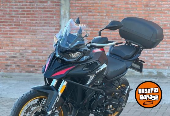 Motos - Qj Motor SRT 800 2026 Nafta 2000Km - En Venta