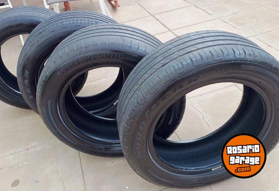 Accesorios para Autos - Cubiertas GoodYear Efficientgrip Performance 205 55 R16 (usadas) - En Venta