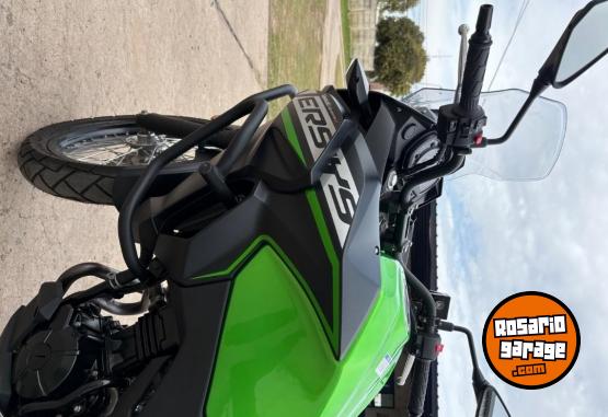 Motos - Kawasaki Versys 300 2024 Nafta 3000Km - En Venta
