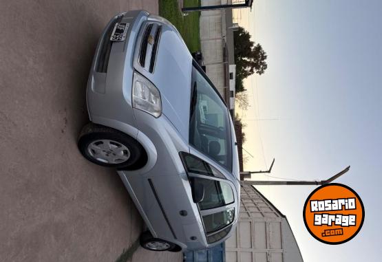 Autos - Chevrolet Meriva 2011 Nafta 100000Km - En Venta
