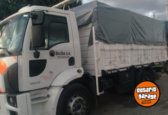 Camiones y Grúas - OPORTUNIDAD!!!! - En Venta