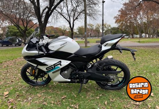 Motos - CF 300sr 2026 Nafta 3000Km - En Venta
