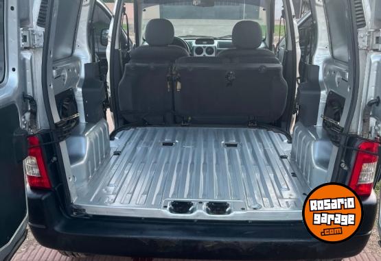 Utilitarios - Citroen Berlingo partner 2018 Diesel 113000Km - En Venta