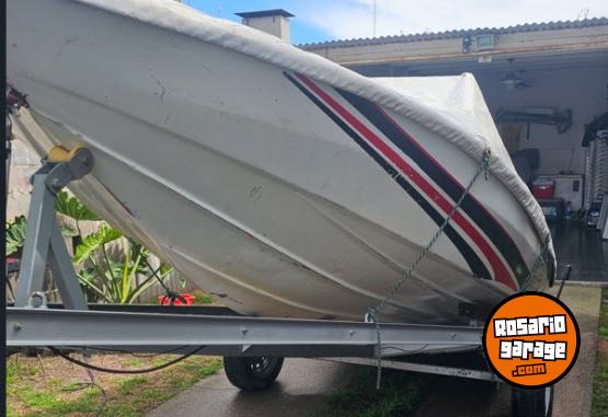 Embarcaciones - Lancha Caprice con Johnson 70 - En Venta