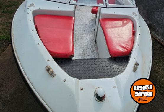 Embarcaciones - Lancha Caprice con Johnson 70 - En Venta