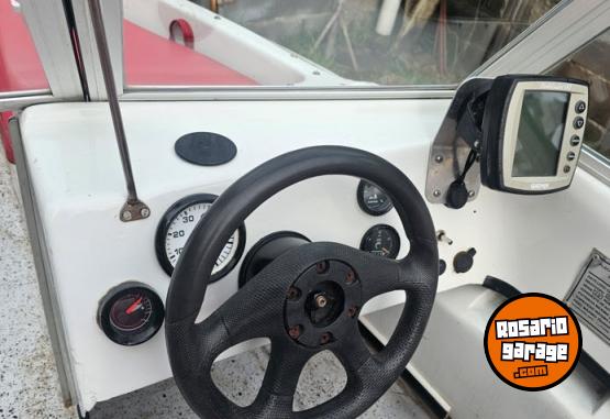 Embarcaciones - Lancha Caprice con Johnson 70 - En Venta