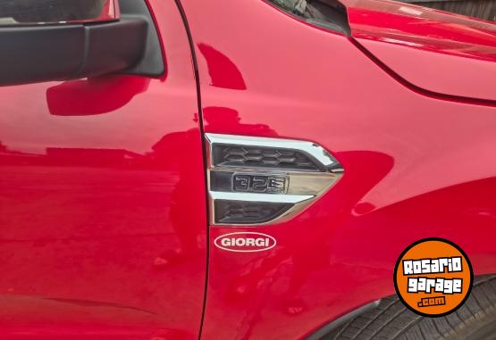 Camionetas - Ford Ranger 2023 Diesel 23000Km - En Venta