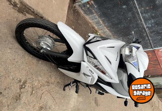 Motos - Honda Sabe S 2023 Nafta 16800Km - En Venta