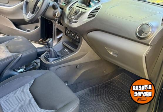 Autos - Ford KA SEL 2017 Nafta 88000Km - En Venta